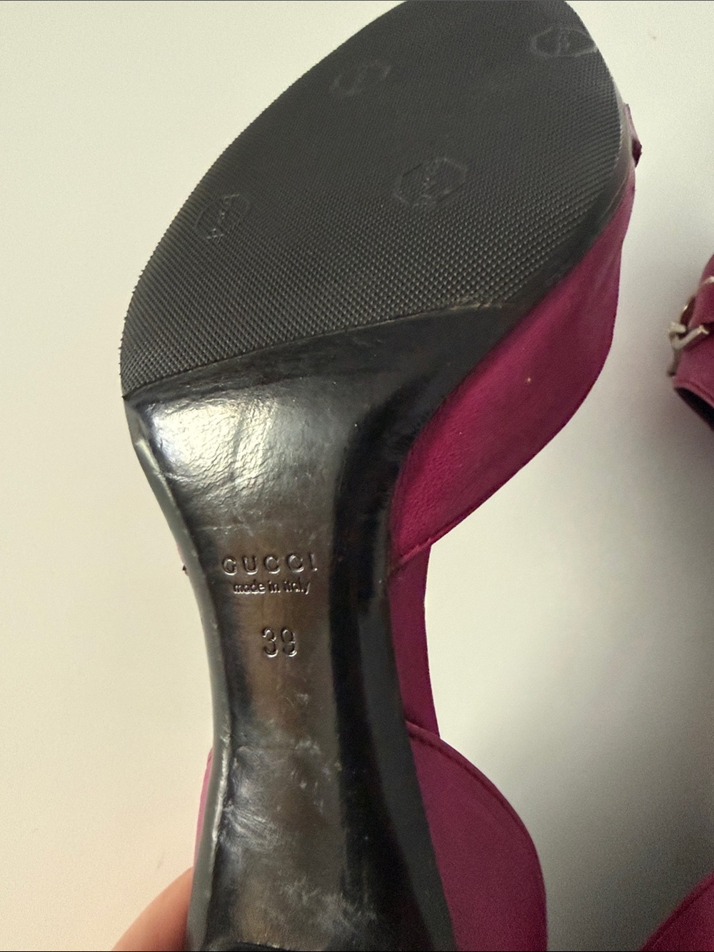 Gucci Open-Toe Heels Plum leather and Horsebit Detail - Picture 7 of 8